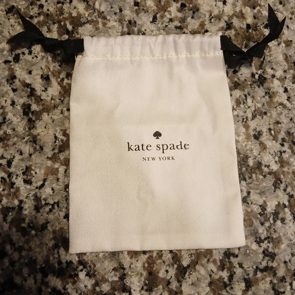 Kate Spade White & Black‎ Jewelry Bag